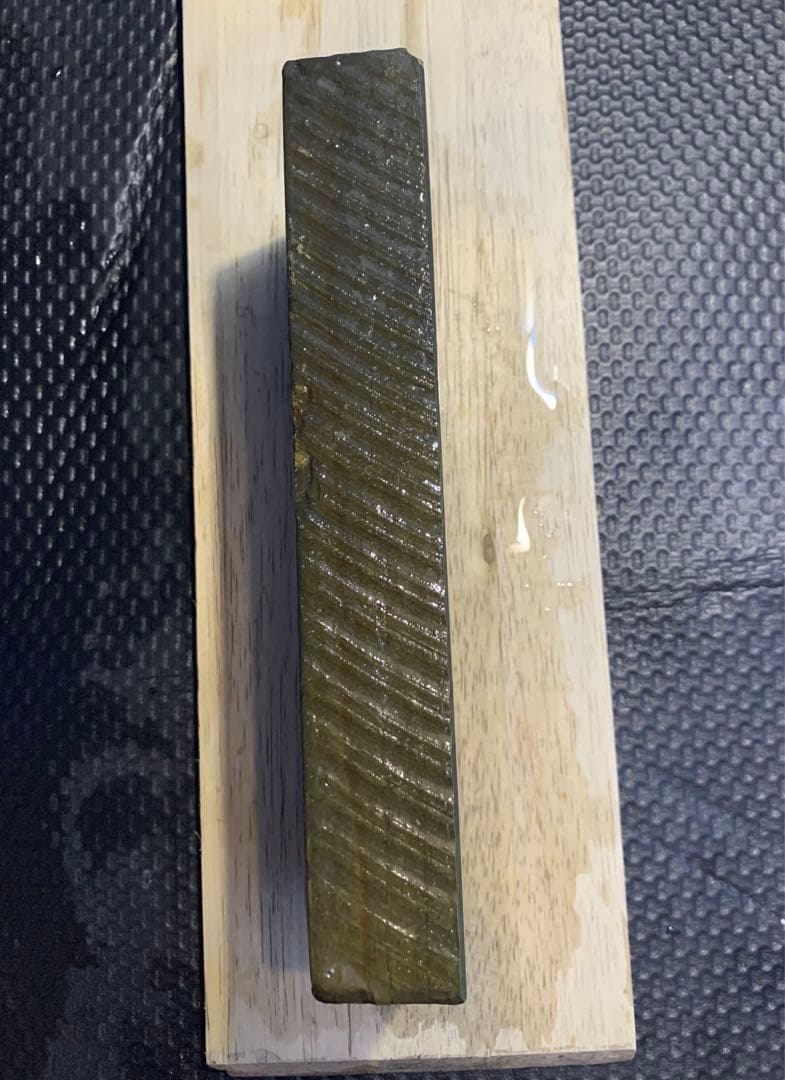 351 天然砥石　正本山　仕上げ砥石