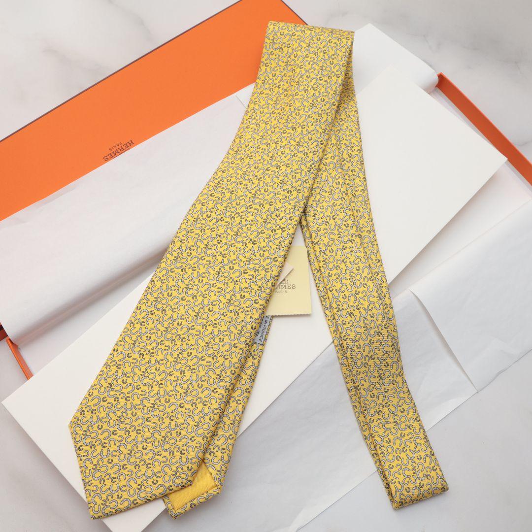 未使用 HERMES エルメス イエロー シルク ネクタイ 模様入り