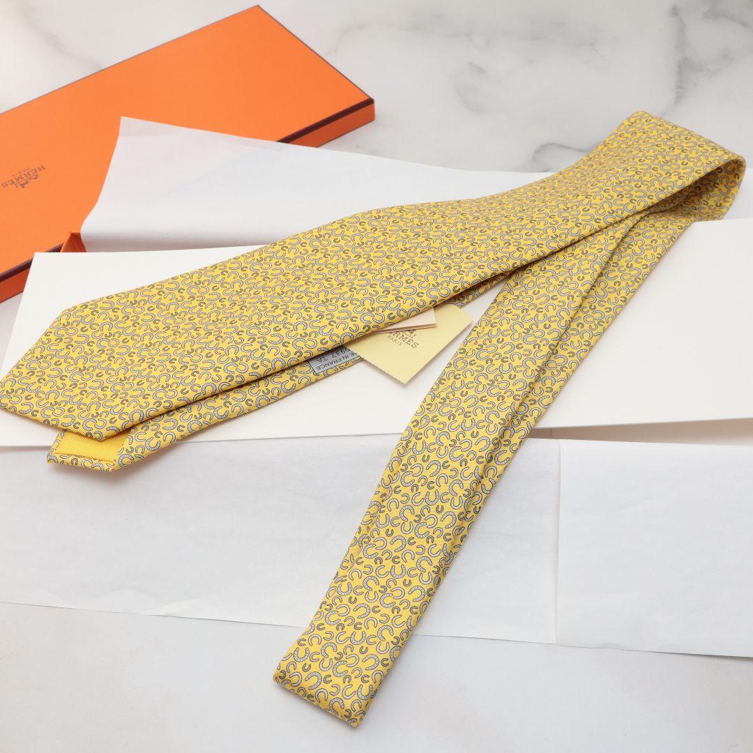 未使用 HERMES エルメス イエロー シルク ネクタイ 模様入り
