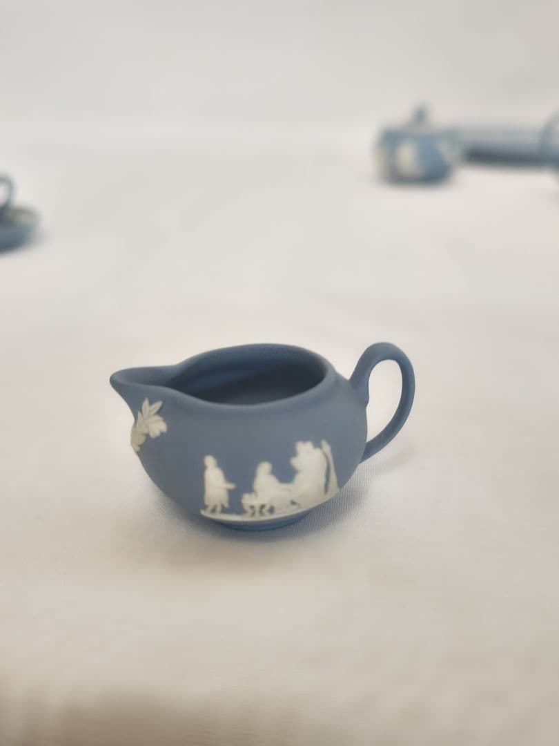 ウェッジウッド ジャスパー ミニチュアティーセット