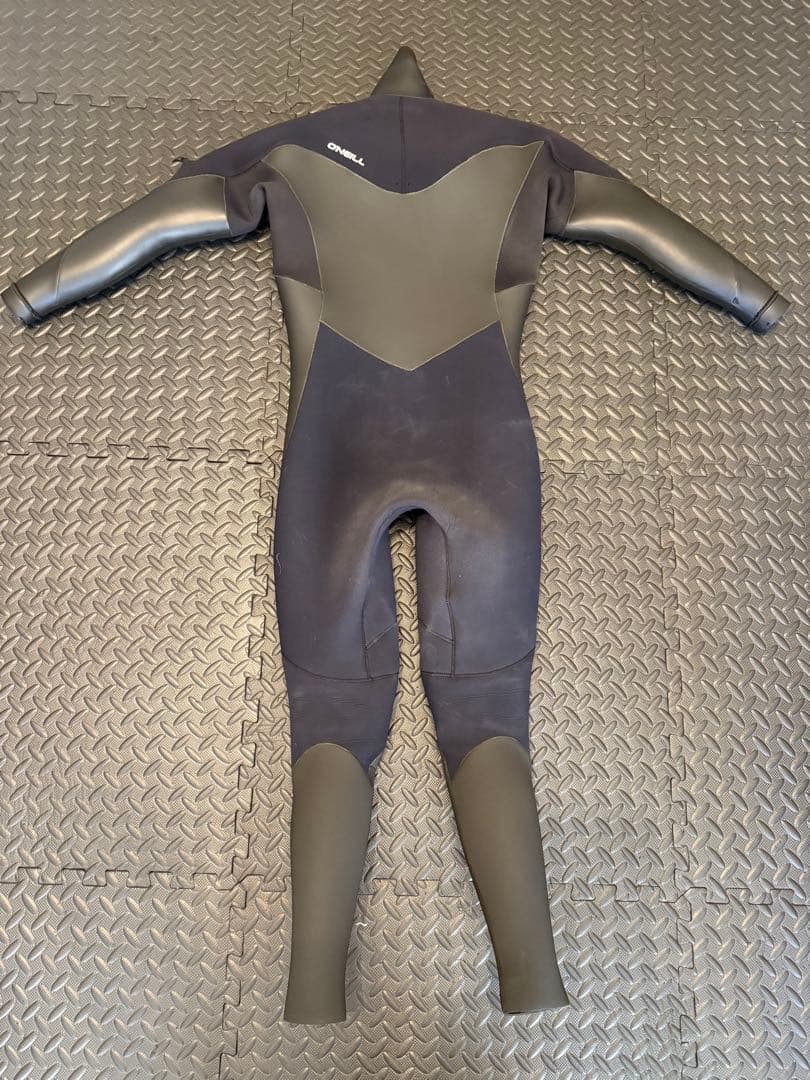 オニール　5x3 セミドライスーツ