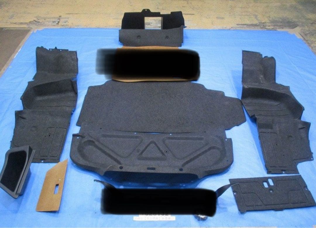 ER34 スカイライン 後期 純正 4ドア トランクトリム 内張り er34