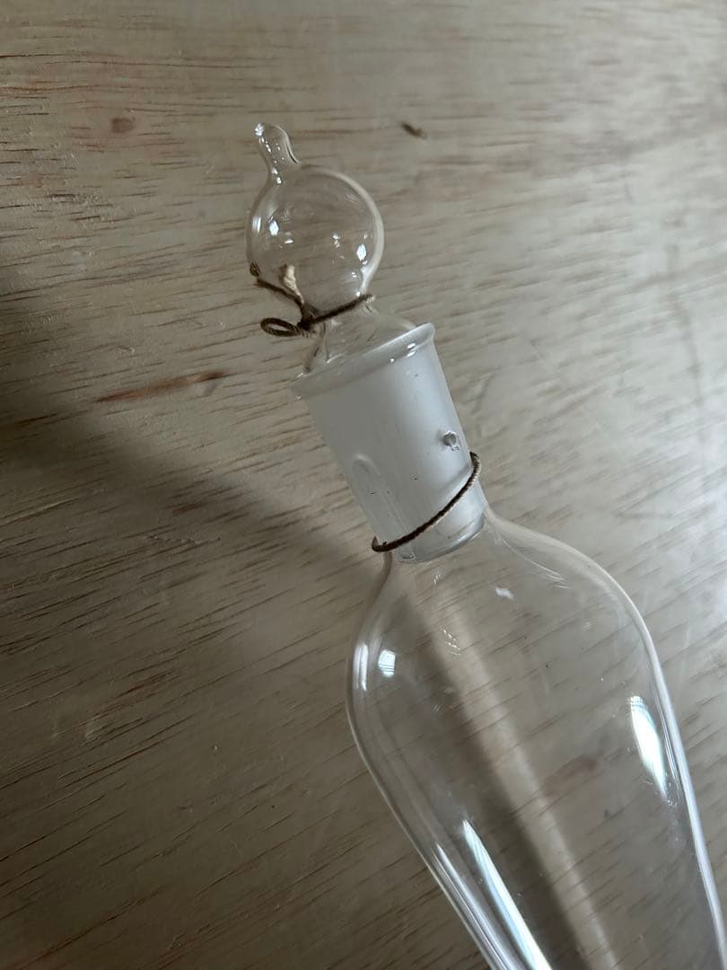 ガラス製ランプ アンティーク