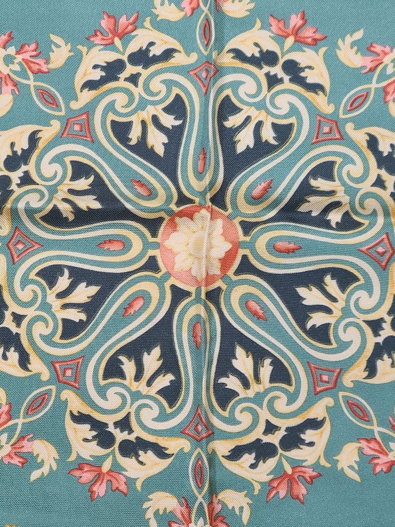 値下げ♪ETRO シルク スカーフ アラベスク柄 天使柄 イタリア製