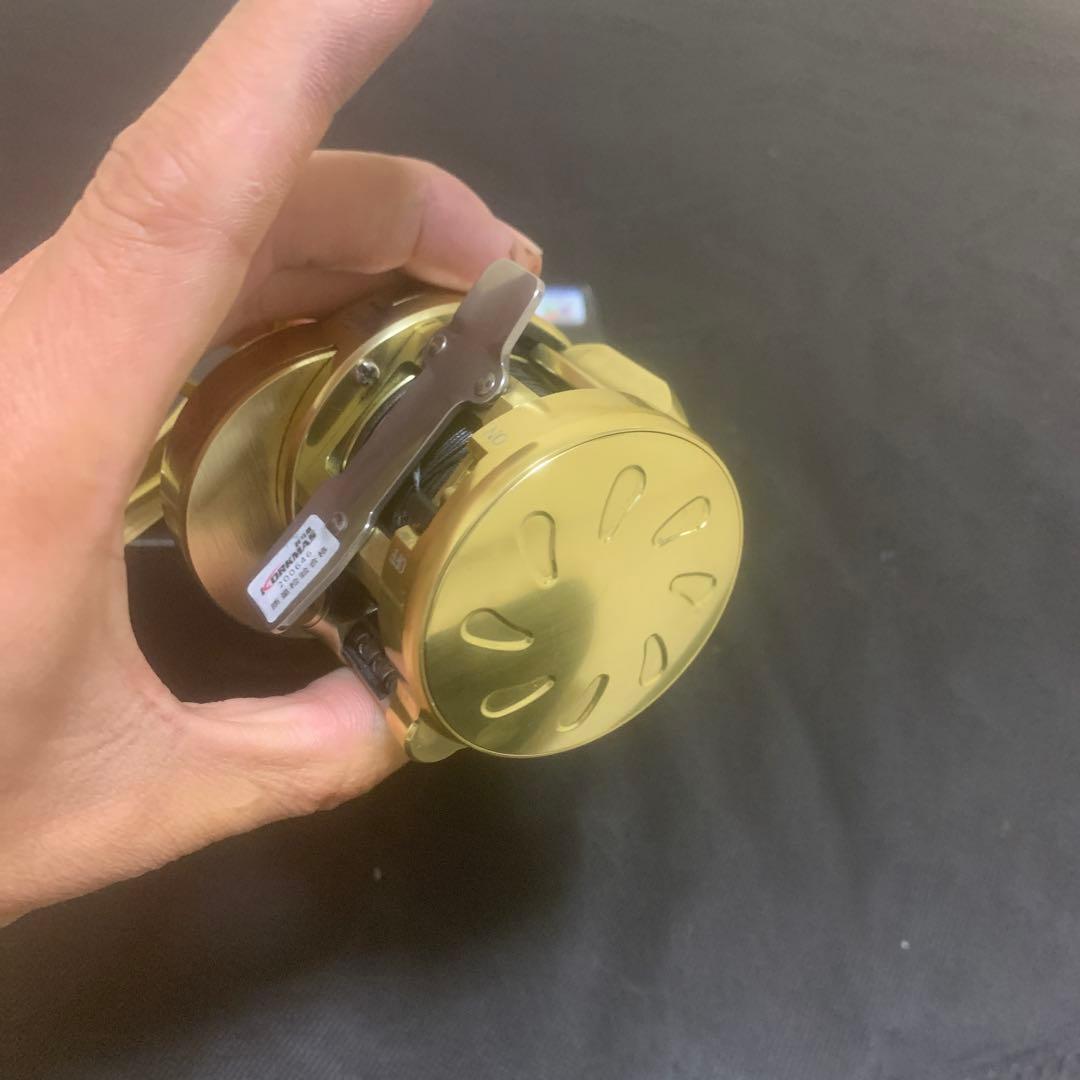 KORKMAS K300 ベイトリール ゴールド