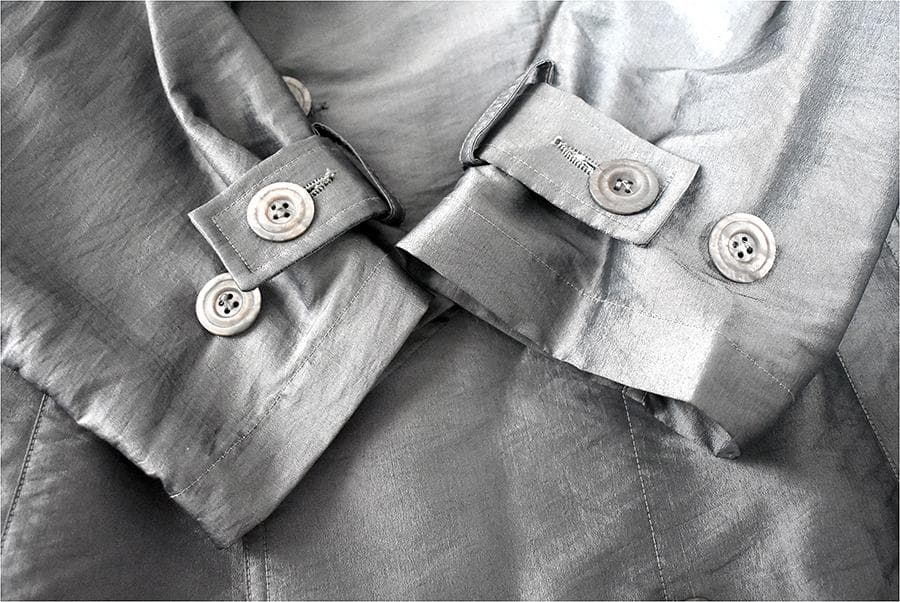 定価６万 DKNY ダナキャラン 光沢 ナイロン トレンチコート シルバーメンズ