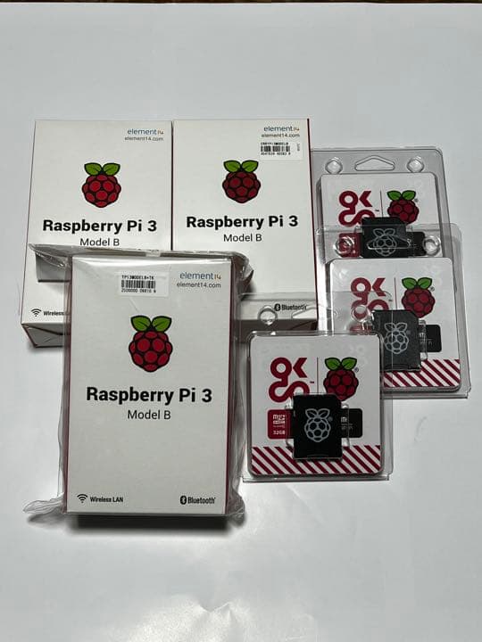 Raspberry Pi 3 model B NOOBS 32GB 各3セット