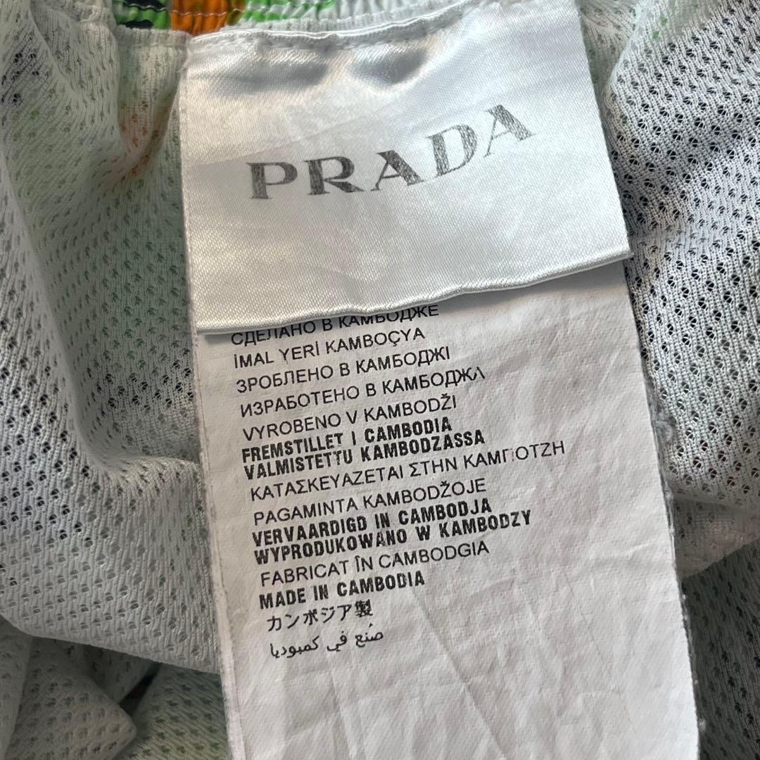 PRADA ショーツ スイムウェア 水着 ハーフパンツ ショートパンツ プラダ