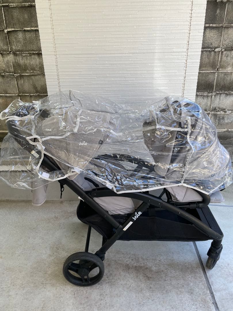 二人乗りベビーカー　joie evalite duo