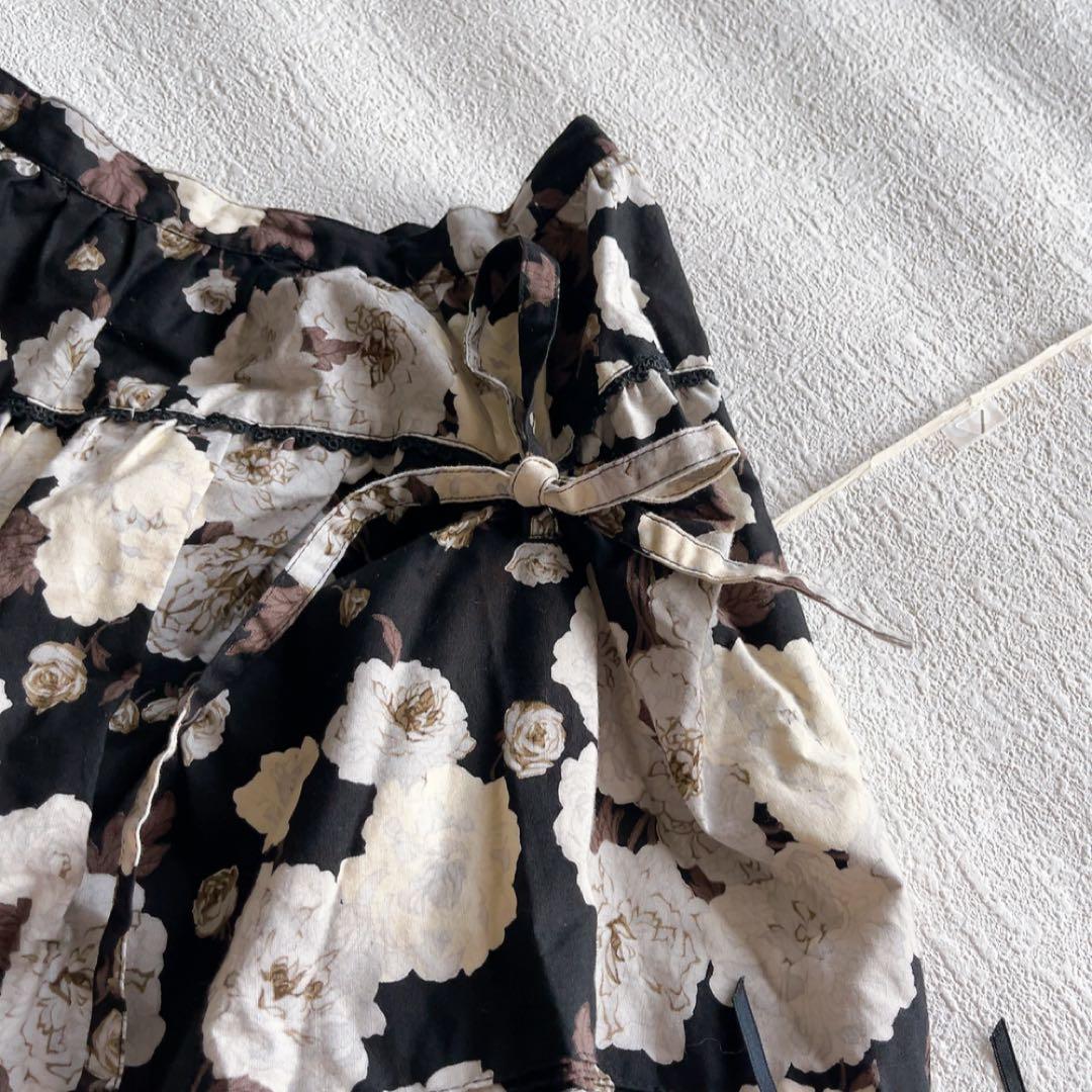 ピンクハウス　花柄ティアードフリルスカート　リボン　コットン　ブラック/ホワイト