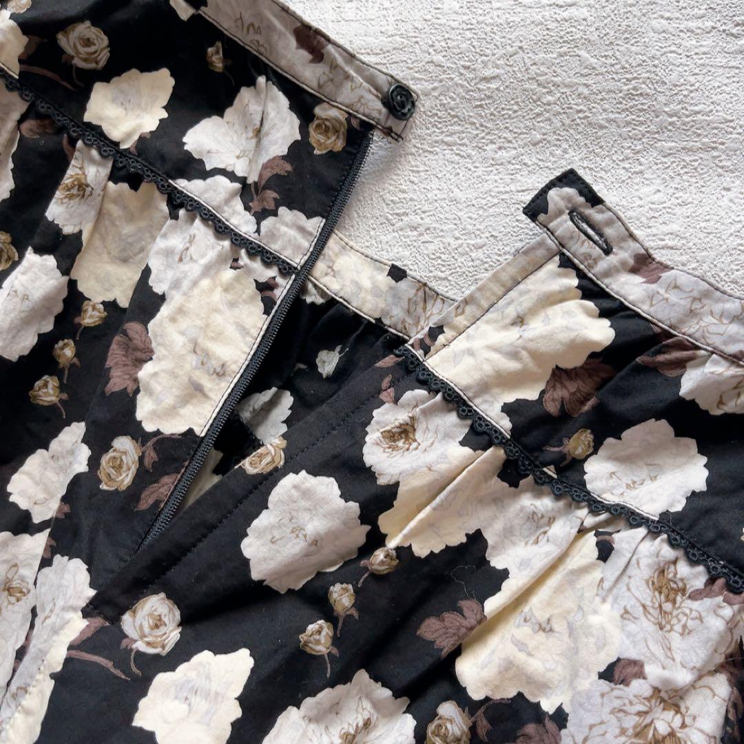 ピンクハウス　花柄ティアードフリルスカート　リボン　コットン　ブラック/ホワイト