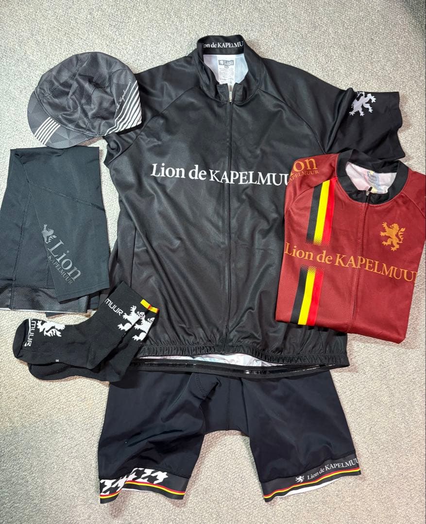 Lion de KAPELMUUR サイクルウェアセット