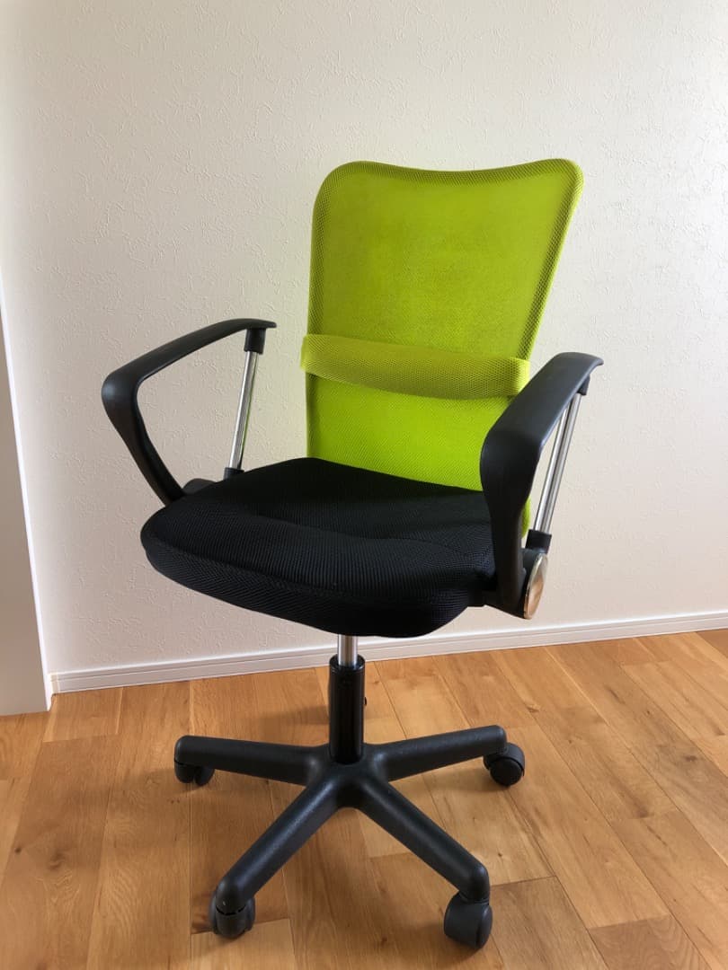 メッシュ　チェア