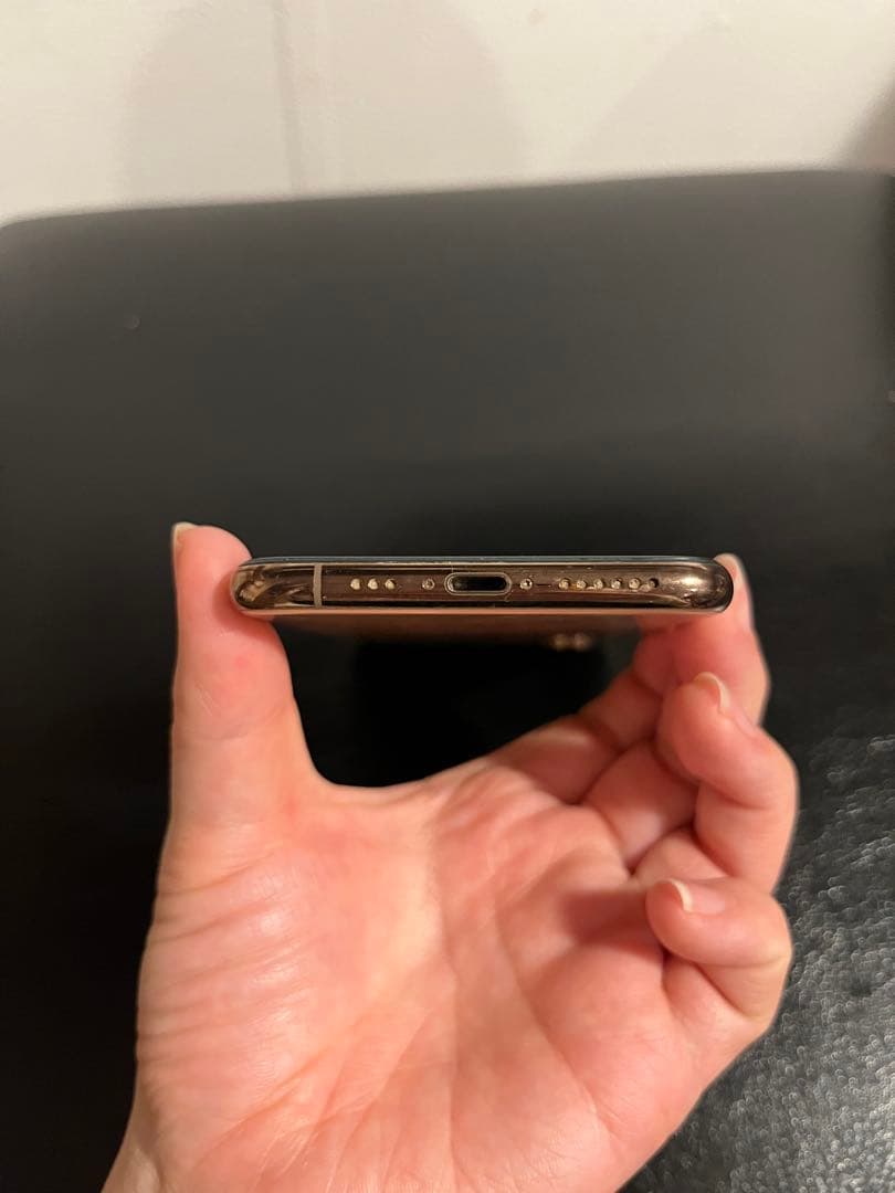 iPhone XS 本体のみ　ジャンク