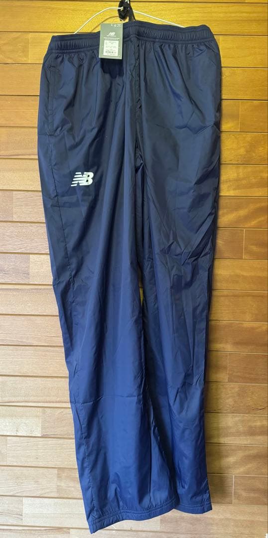 ニューバランス AMJ55272・AMP55273(ネイビー上下)