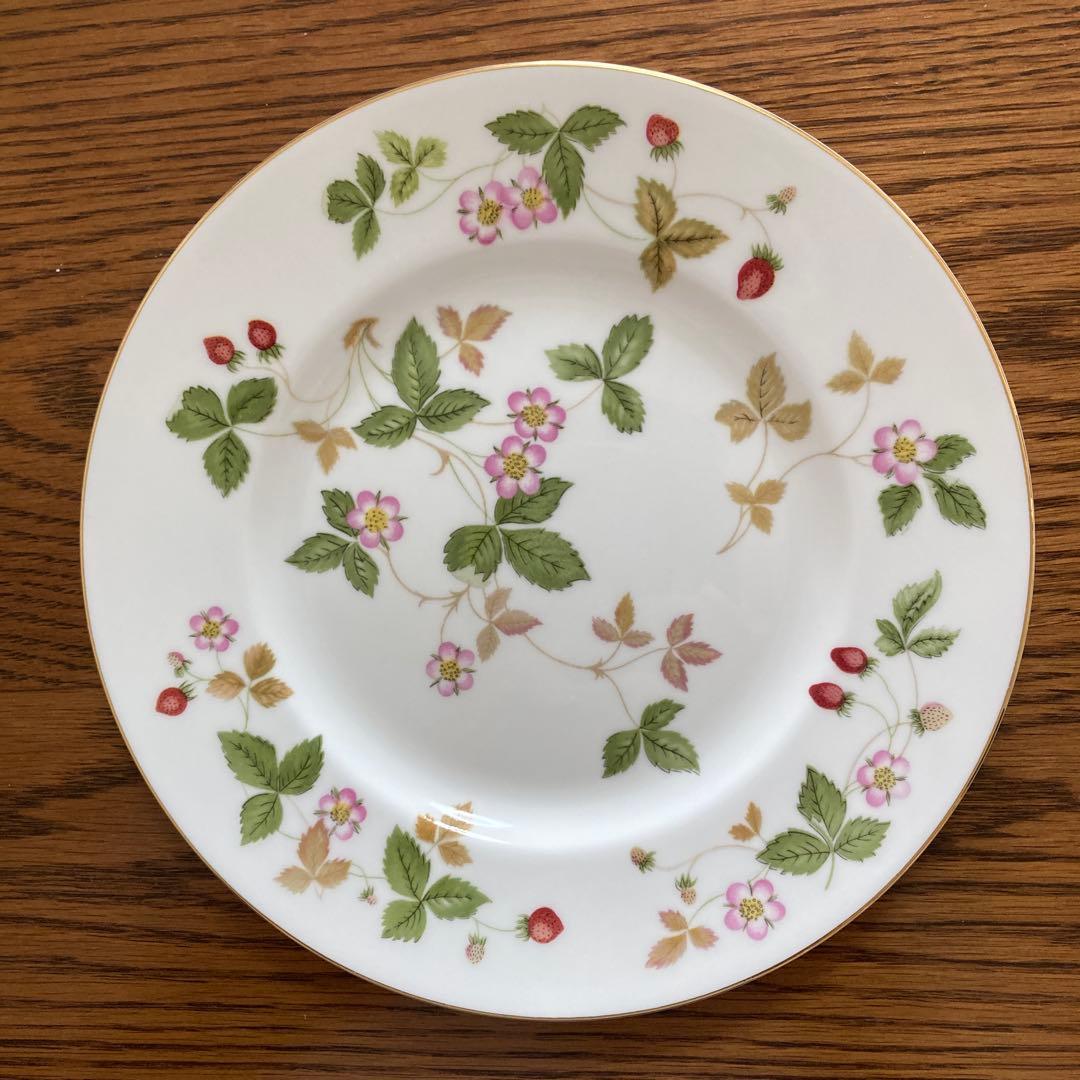 ウェッジウッド ワイルドストロベリー黒壺 17.5cm 5枚セット