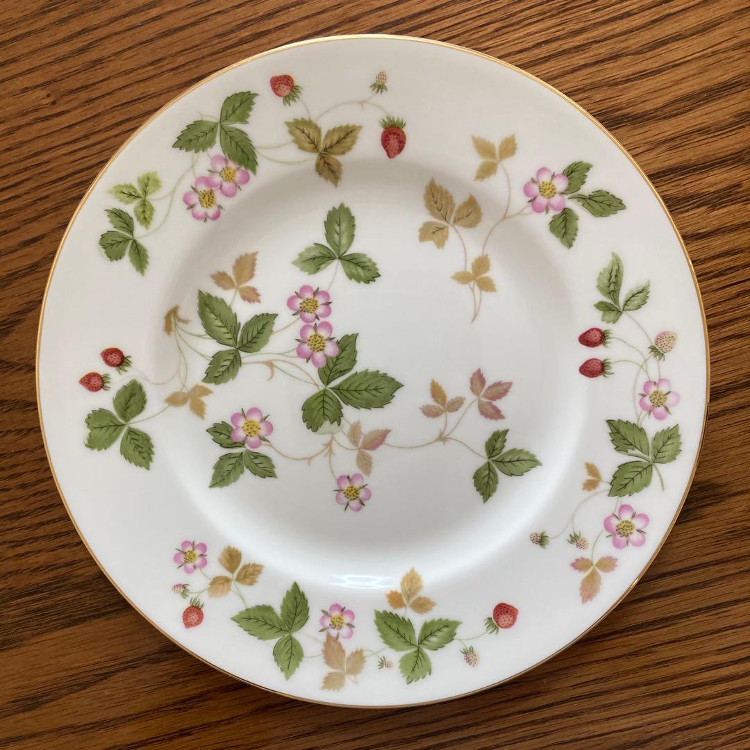 ウェッジウッド ワイルドストロベリー黒壺 17.5cm 5枚セット