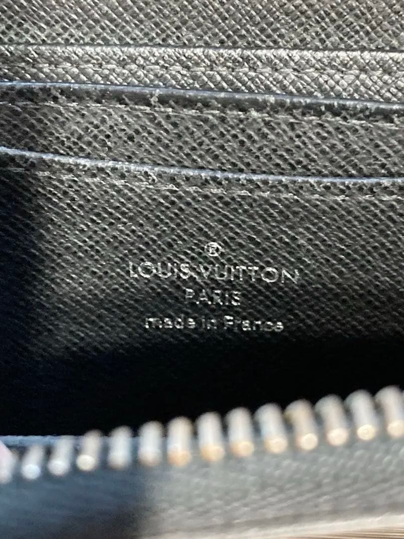 ルイヴィトン エピ ジッピーパース 小銭入れ ミニ財布 黒