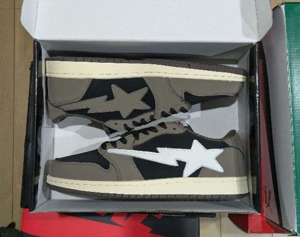 新品 Indigo Studios BAPE × Travis 27cm