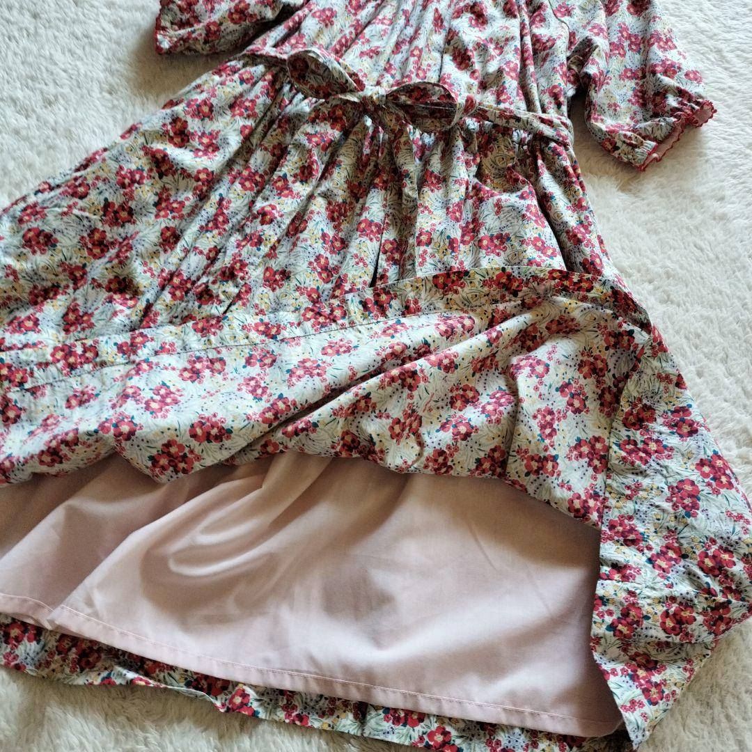 familiar ファミリア　可愛いリバティプリントワンピース　美品　150