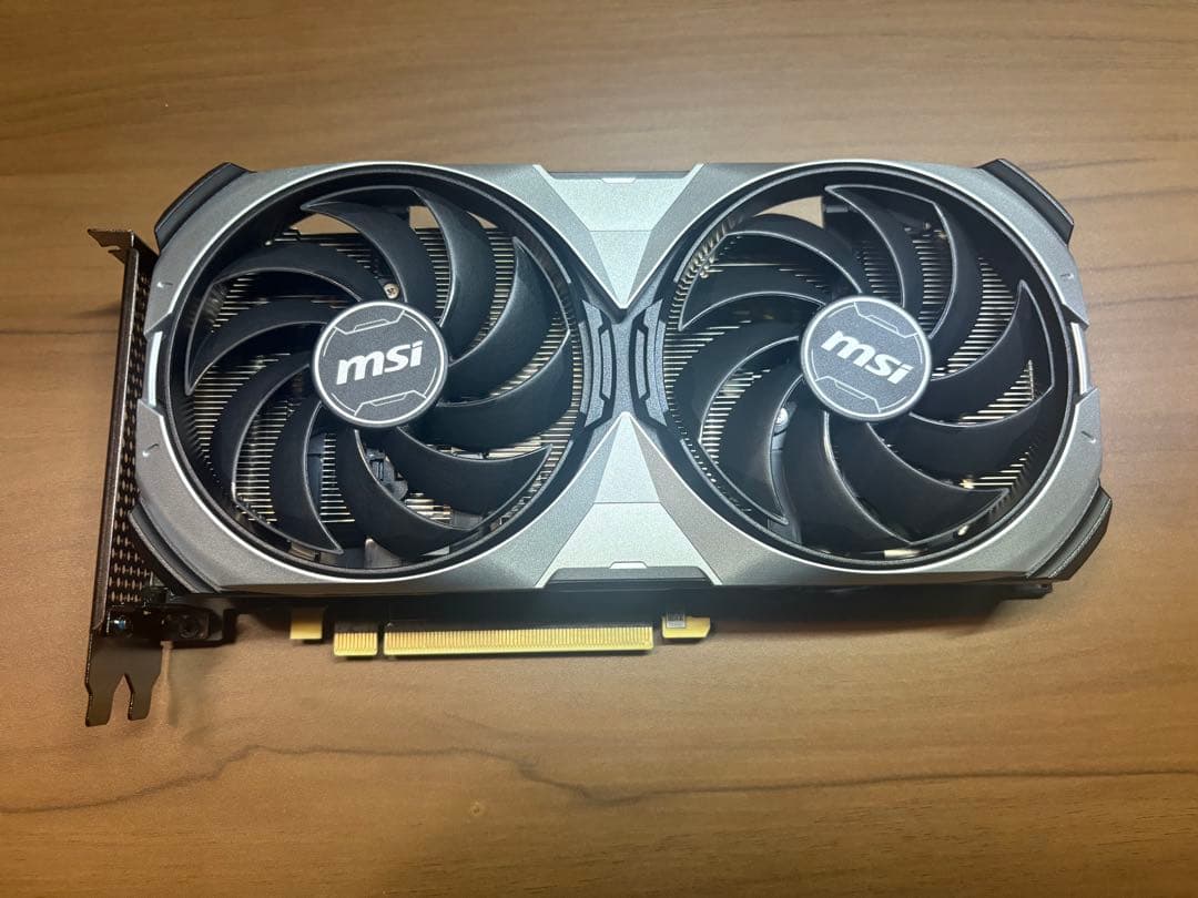 グラフィックボード・グラボ・ビデオカード MSI GeForce RTX 4070 VENTUS 2X