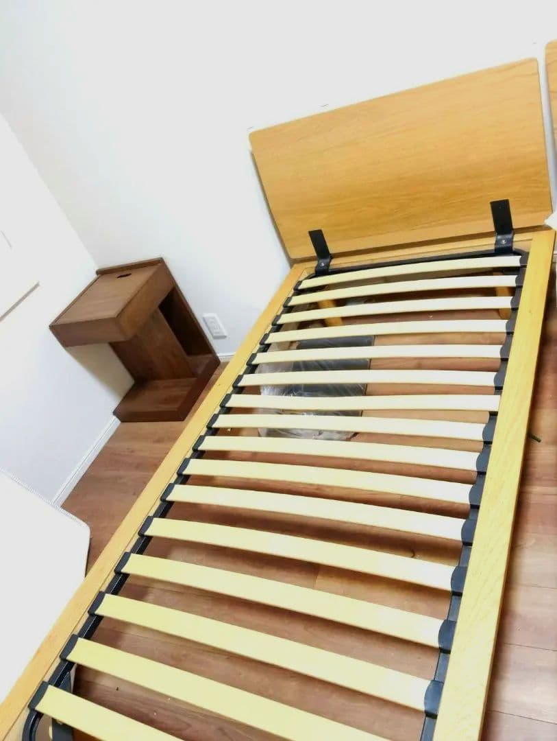 早期売却希望:15000~¥28000☆無印良品☆ベッドフレームS&ヘッド&脚①