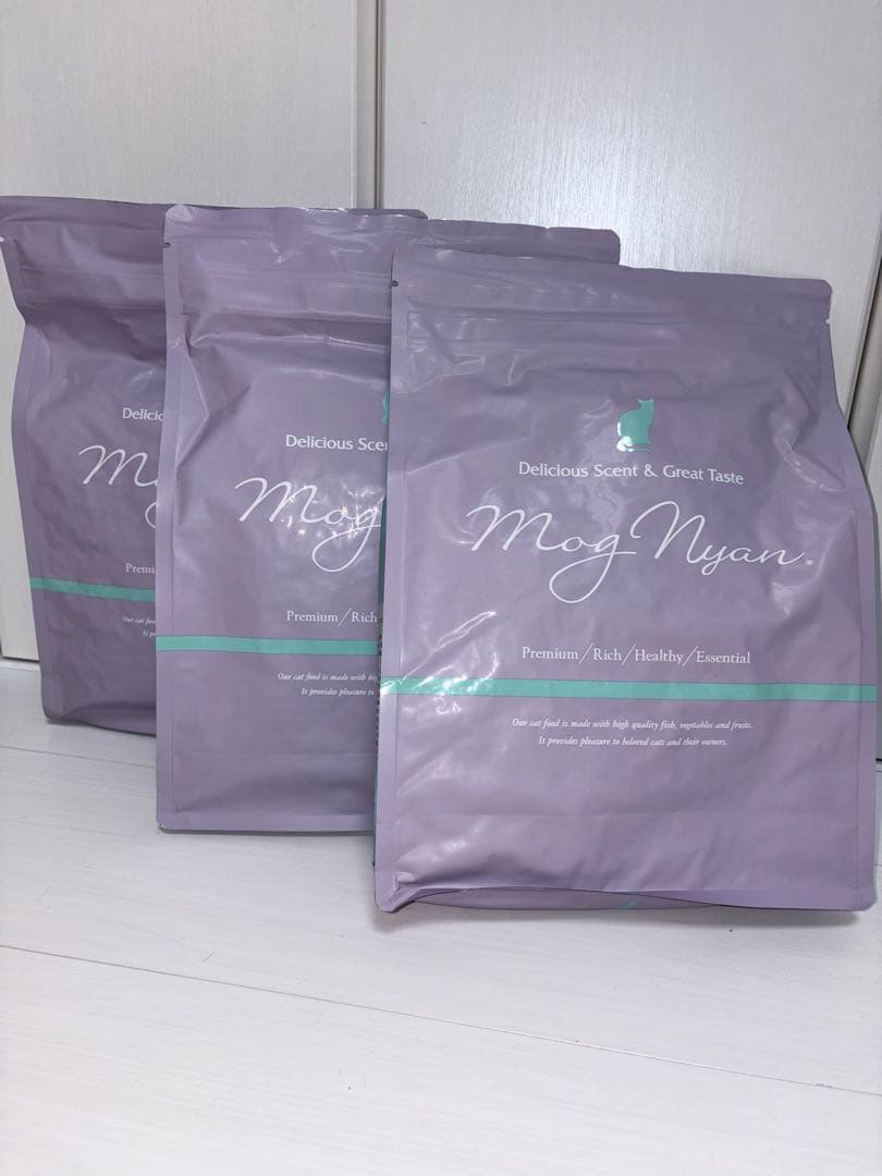 モグニャンキャットフード1.5kg 3袋セット
