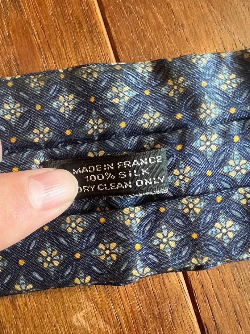 HERMÈS シルク アスコットタイ