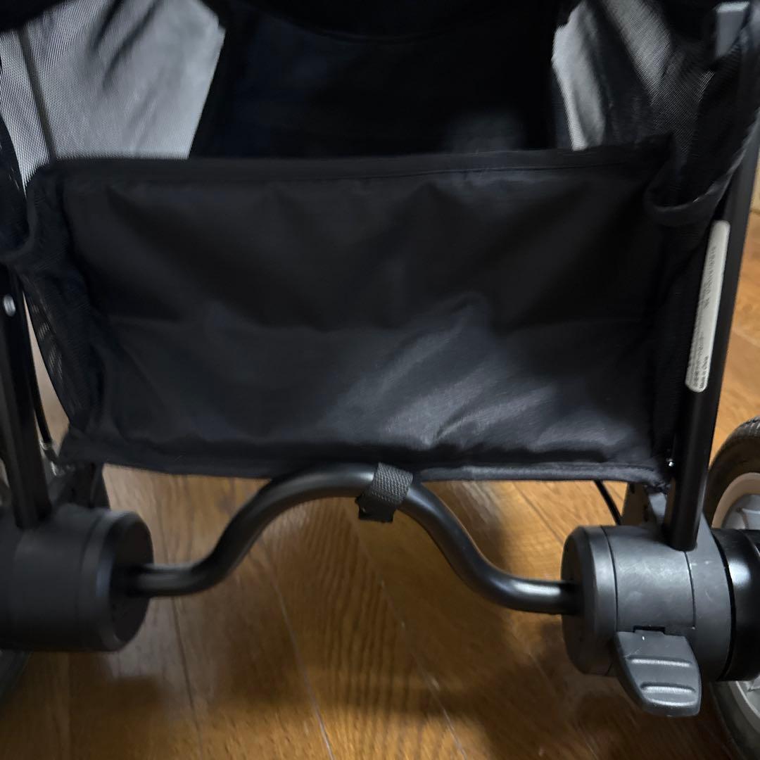 Aprica スムーヴ プレミアム グレー　三輪ベビーカー