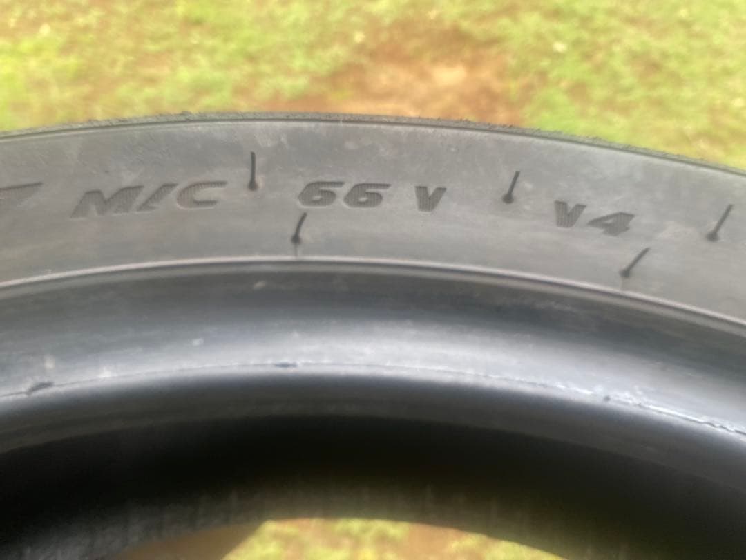 【2023年度製造】ピレリ スパコル V4 前後セット 17インチ コルサ