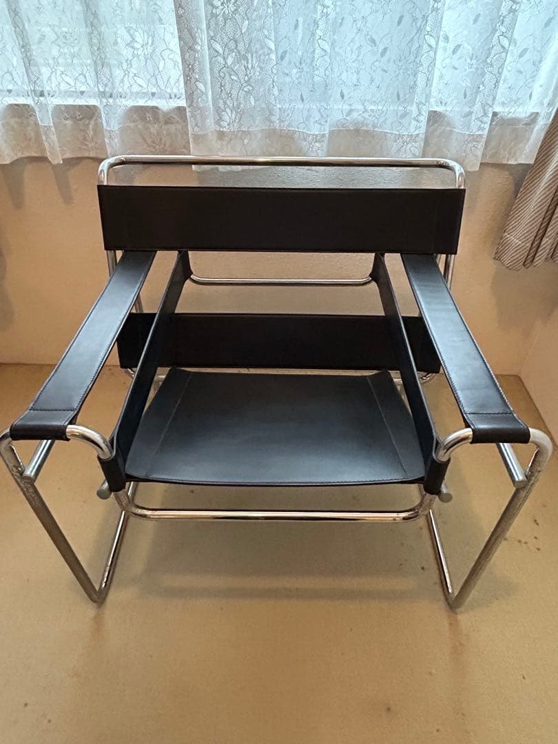 ワシリーチェア マルセル•ブロイヤー スチールパイプ椅子