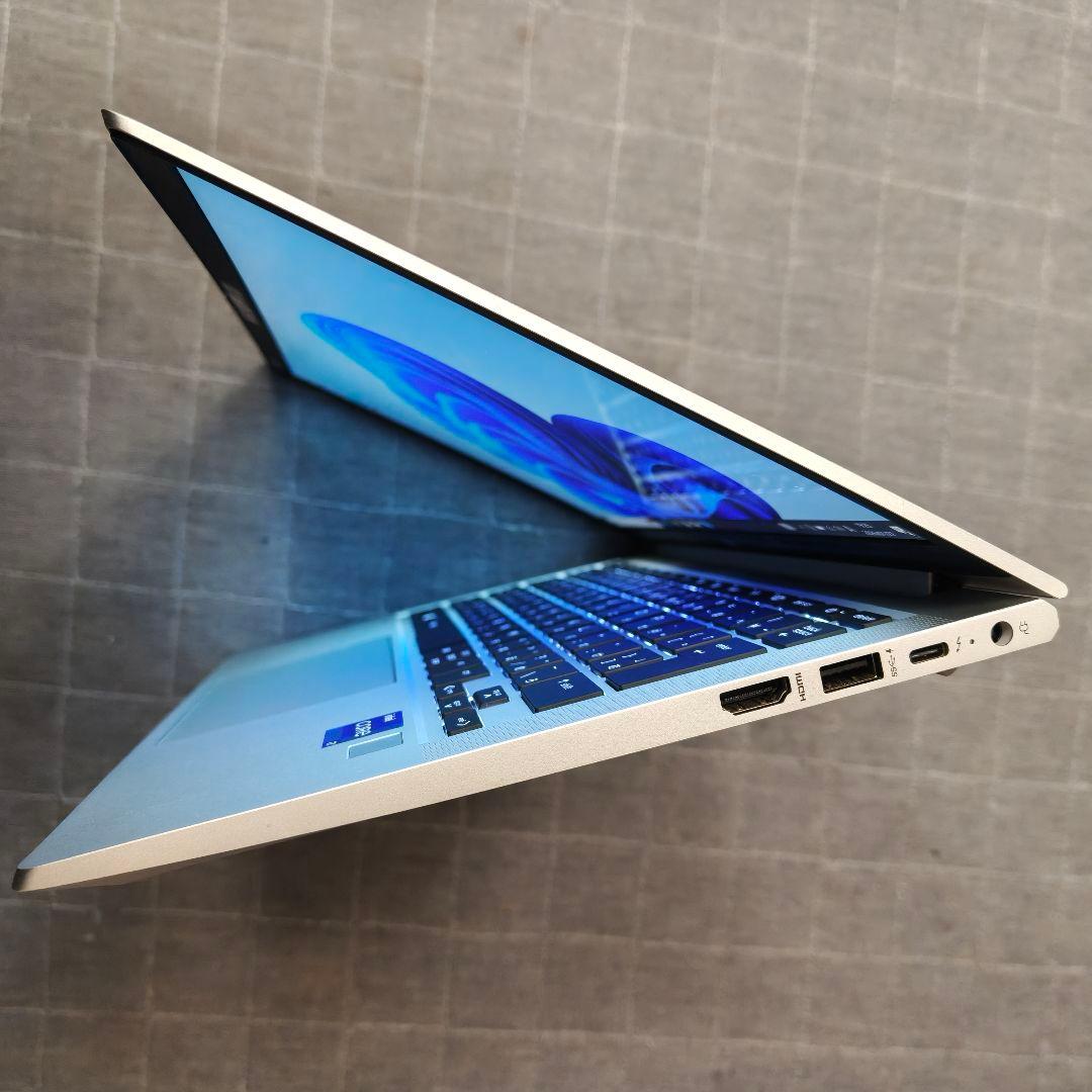 2023年12月 日本製 美品 HP 爆速 13世代i7 32GB 1TB 59