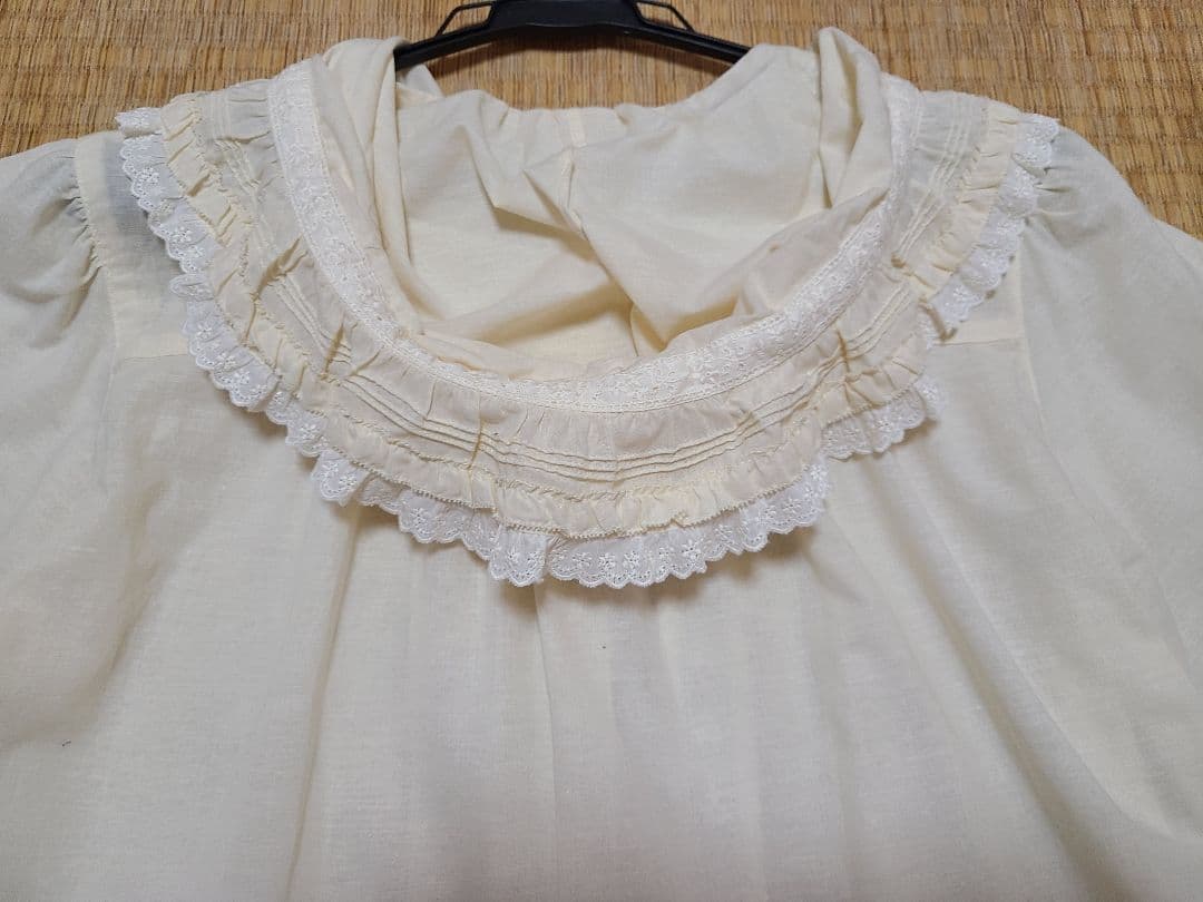 美品　ピンクハウス　2020　リボンブローチ付きフードブラウス 46200円