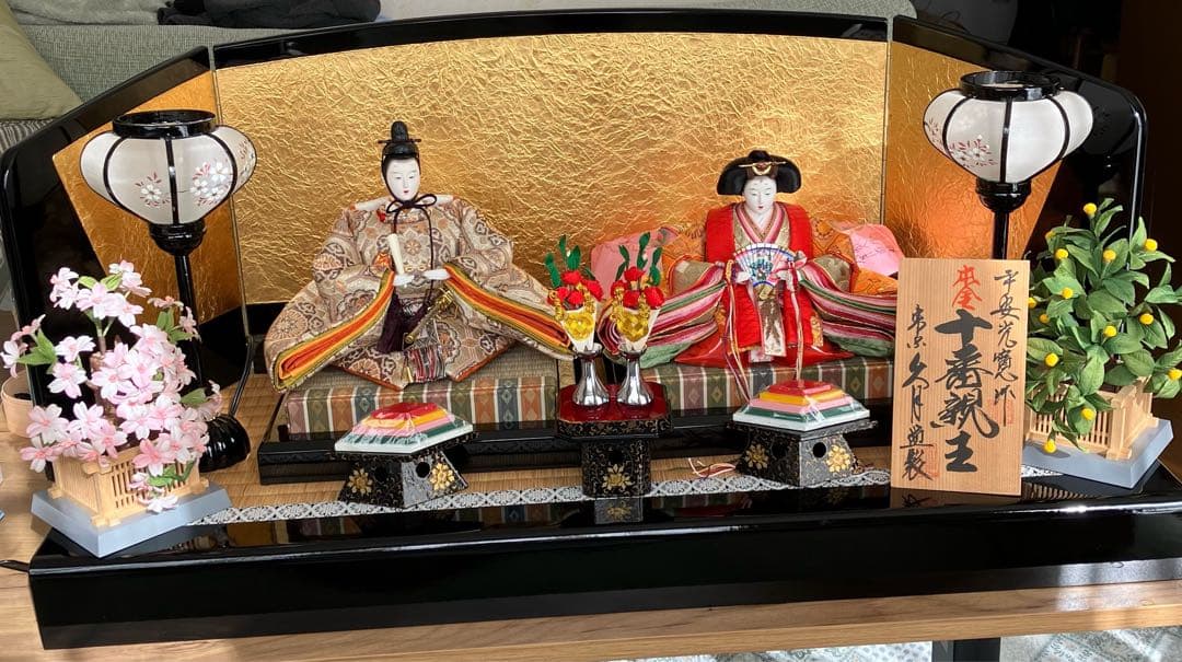 美品　伝統的な雛人形 ひな祭り飾り￼