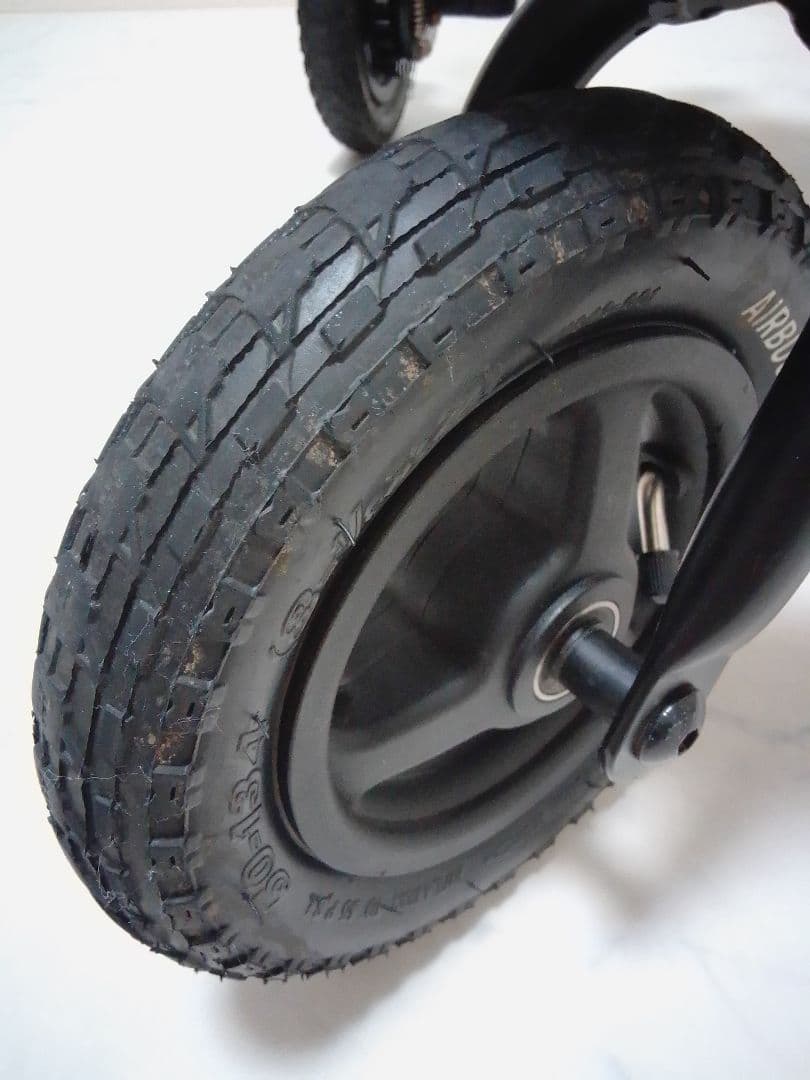 エアバギーココ プレミア ブレーキ付 ベージュ系 3輪ベビーカー