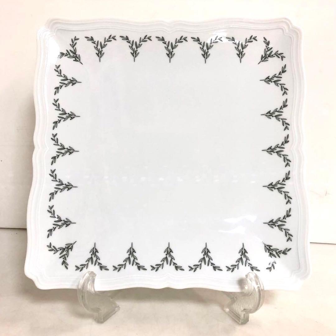 リチャードジノリ　スクエアプレート　オリーヴァ　ミナペルホネンコラボ