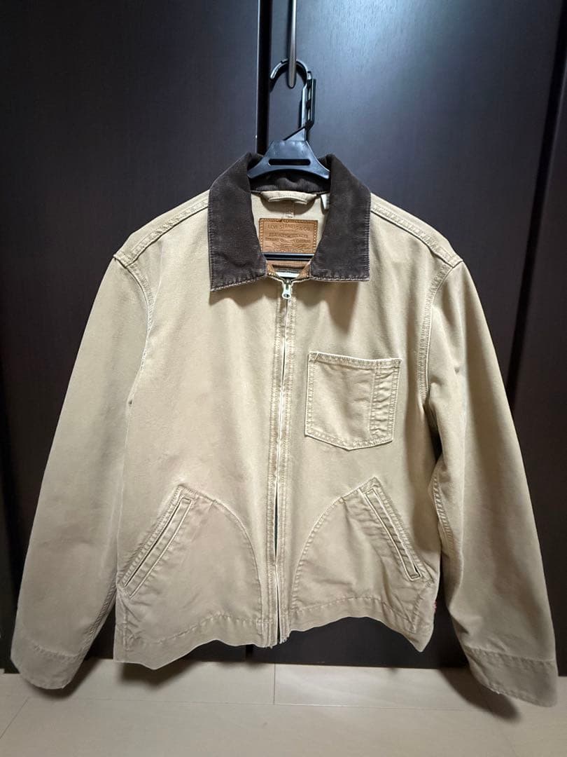 Levi's ベージュ ワークジャケット Mサイズ値下げ可能⭕️