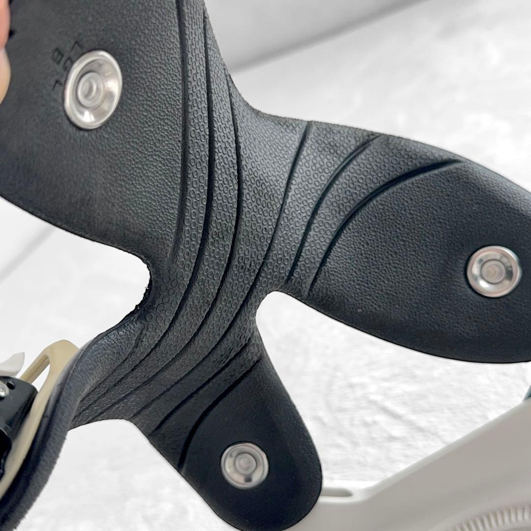 FLOW フロー スノーボード ビンディング ALPHA LG ホワイト