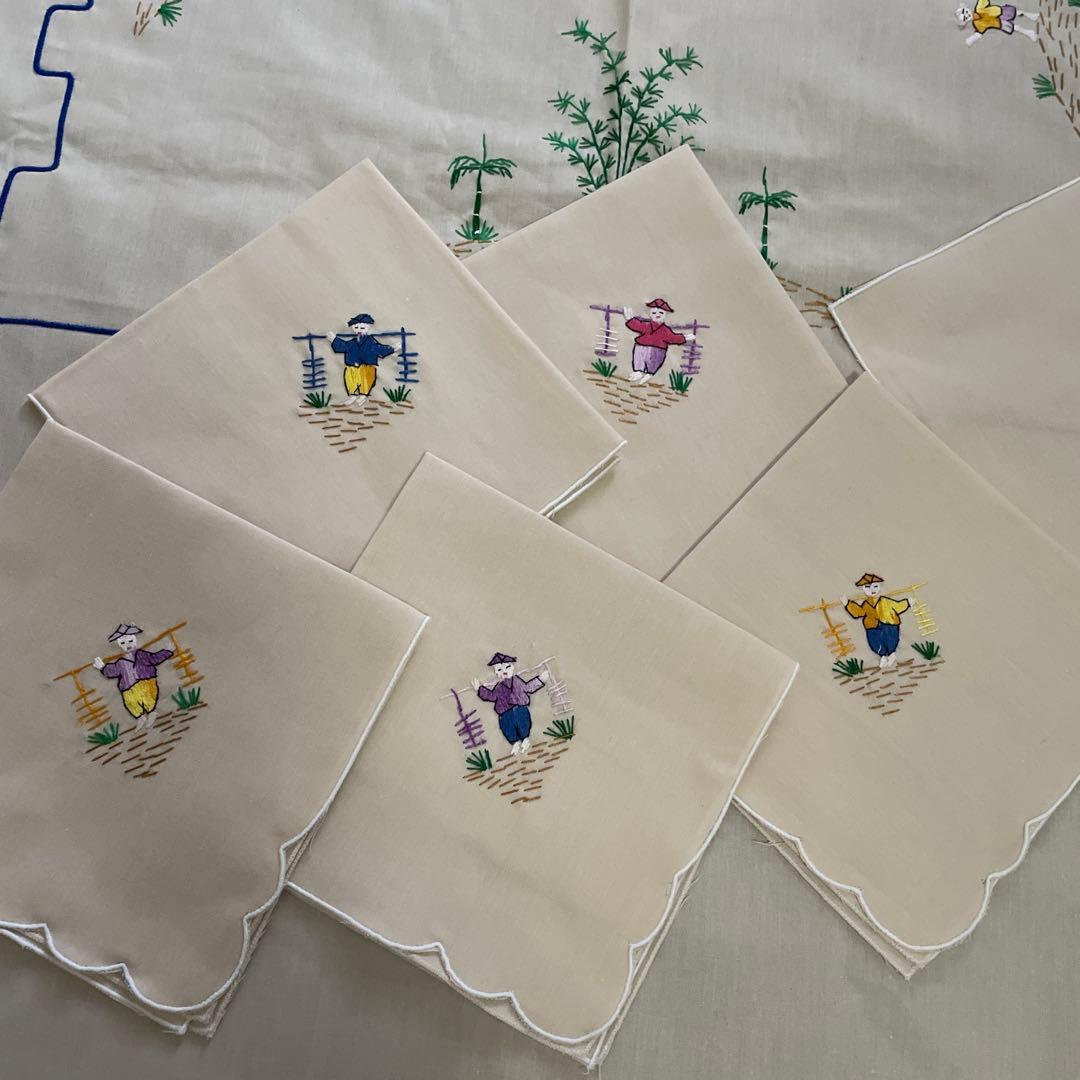 レア　ベトナム　美しい手刺繍　テーブルクロス＆ナプキン　7点　大判　未使用品