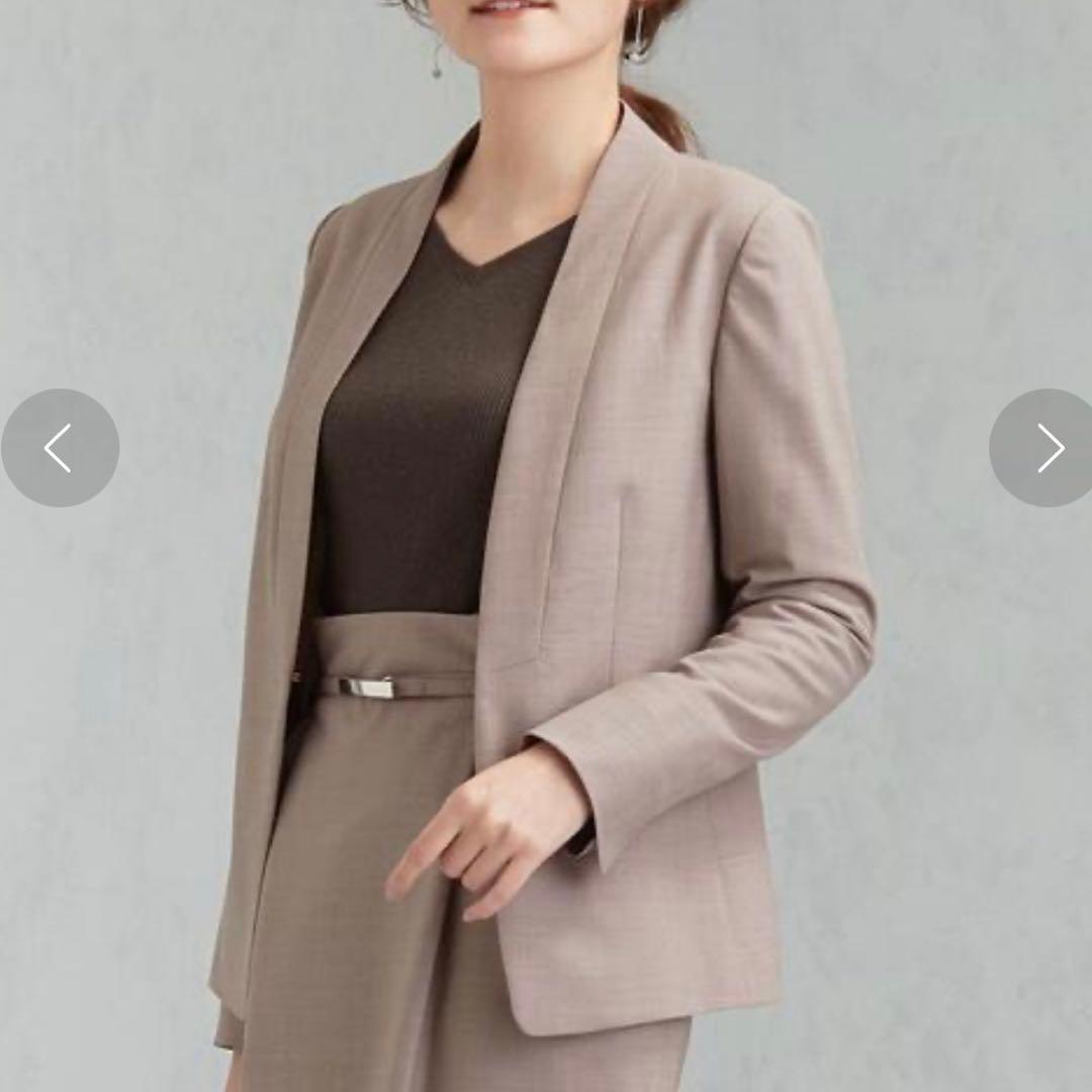 美品✨グリーンレーベルリラクシング カチリラ パンツスーツ ベージュ L