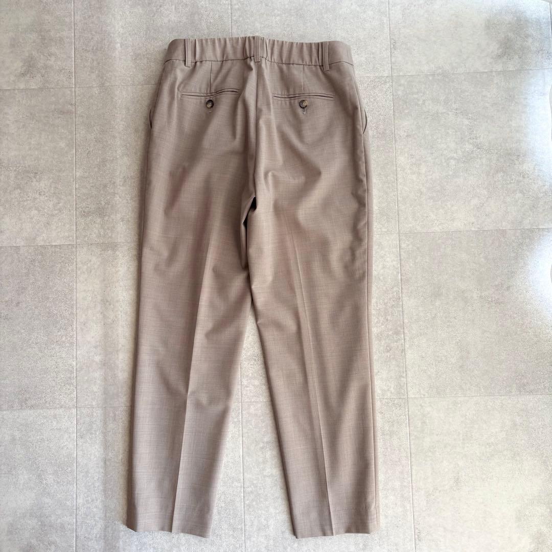 美品✨グリーンレーベルリラクシング カチリラ パンツスーツ ベージュ L