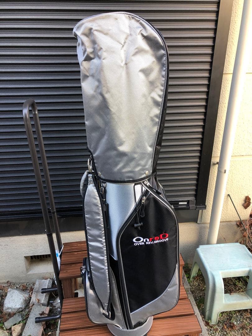 275番新品フード付きOnreD ゴルフバッグODC-1000 8.5型 口広い