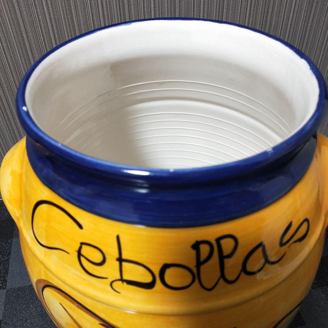 送料込み⭐︎スペイン　ベジタブルポット　陶器