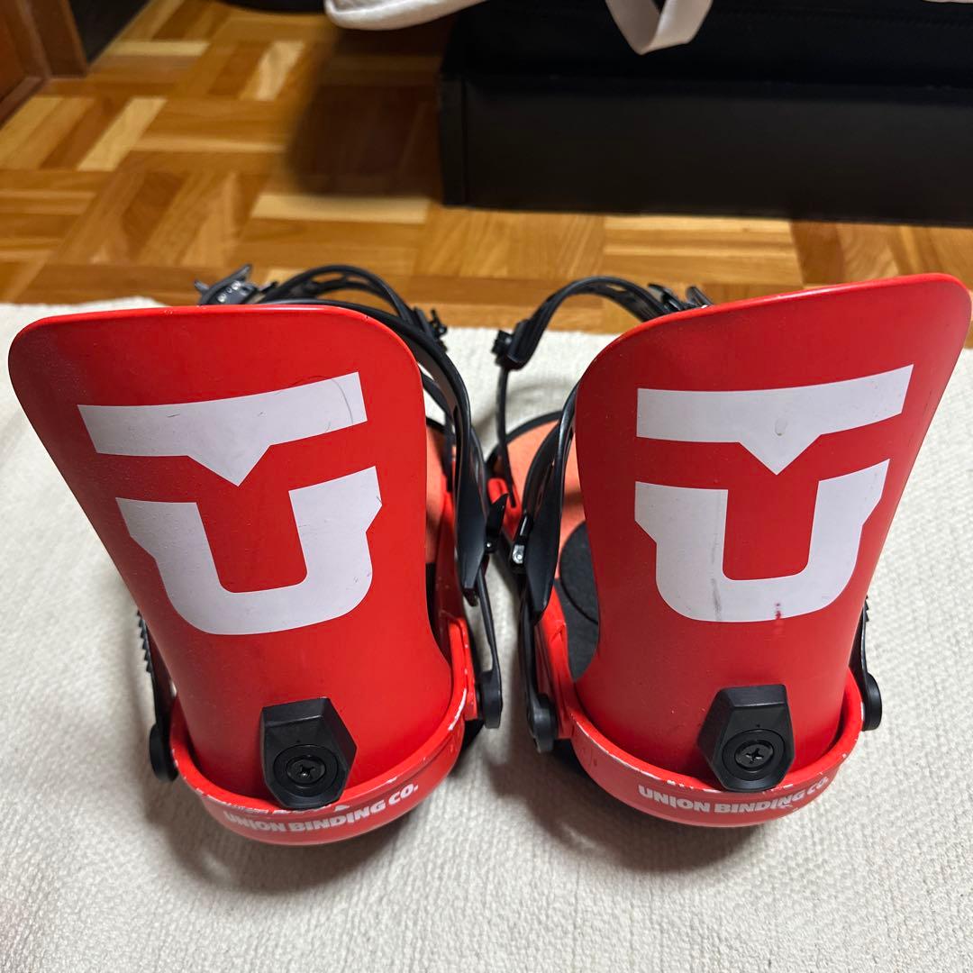 UNION スノーボード ビンディング レッド　ストラータ