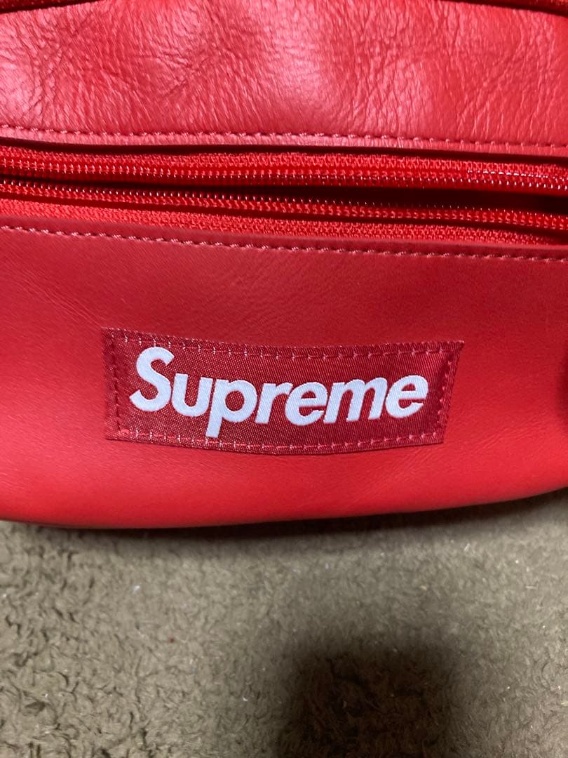 シュプリームボディバッグウエストポーチレザーレッドバッグ