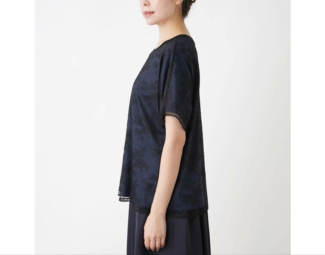 【新品】定価31,900円　レリアン　シアーレースプルオーバー　ネイビー　13＋