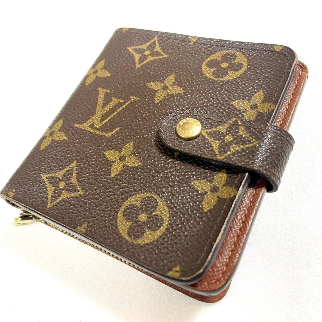 Louis Vuitton ルイヴィトン モノグラム 二つ折り コンパクトジップ