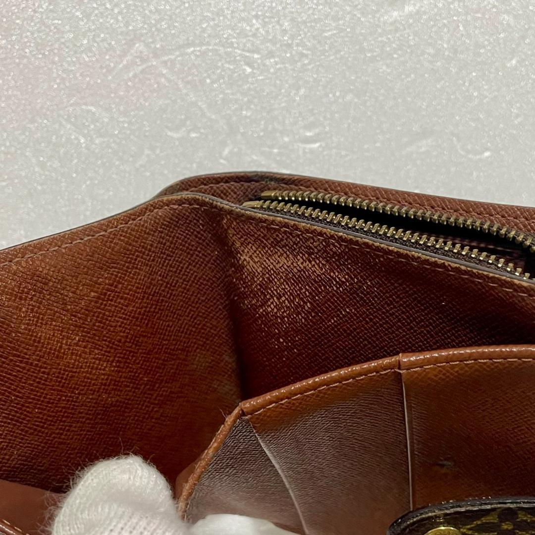 Louis Vuitton ルイヴィトン モノグラム 二つ折り コンパクトジップ