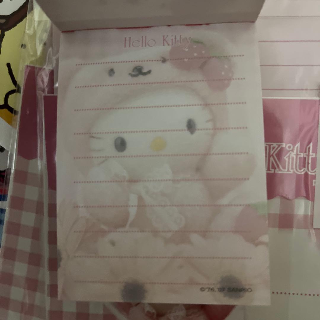 サンリオ　ハローキティ　いちごベア　レターセット　メモ帳　まとめ売り