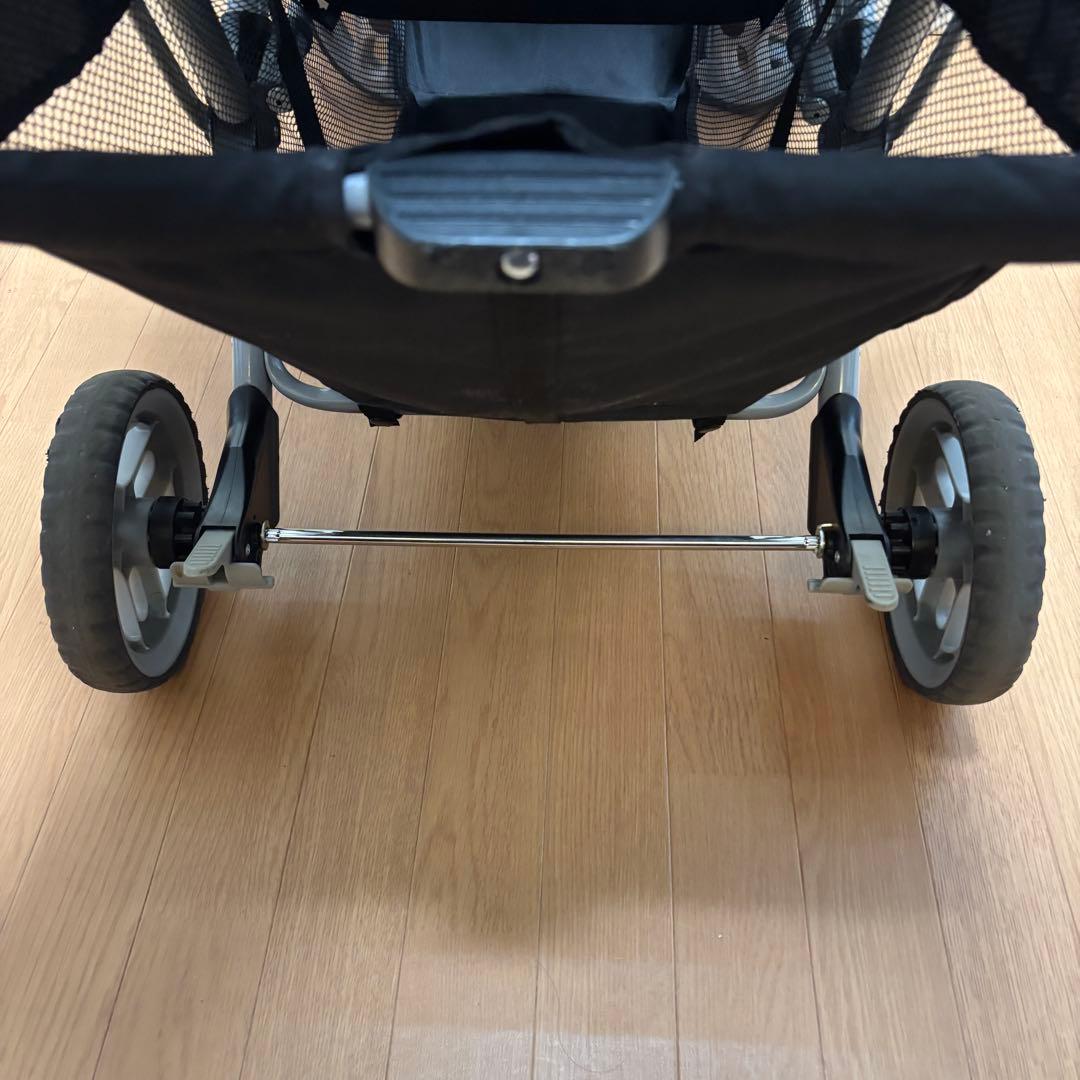 【2021年製】グレコ DuoGlider 二人乗りベビーカー 縦型 双子 年子